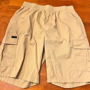 Men’s cargo shorts
